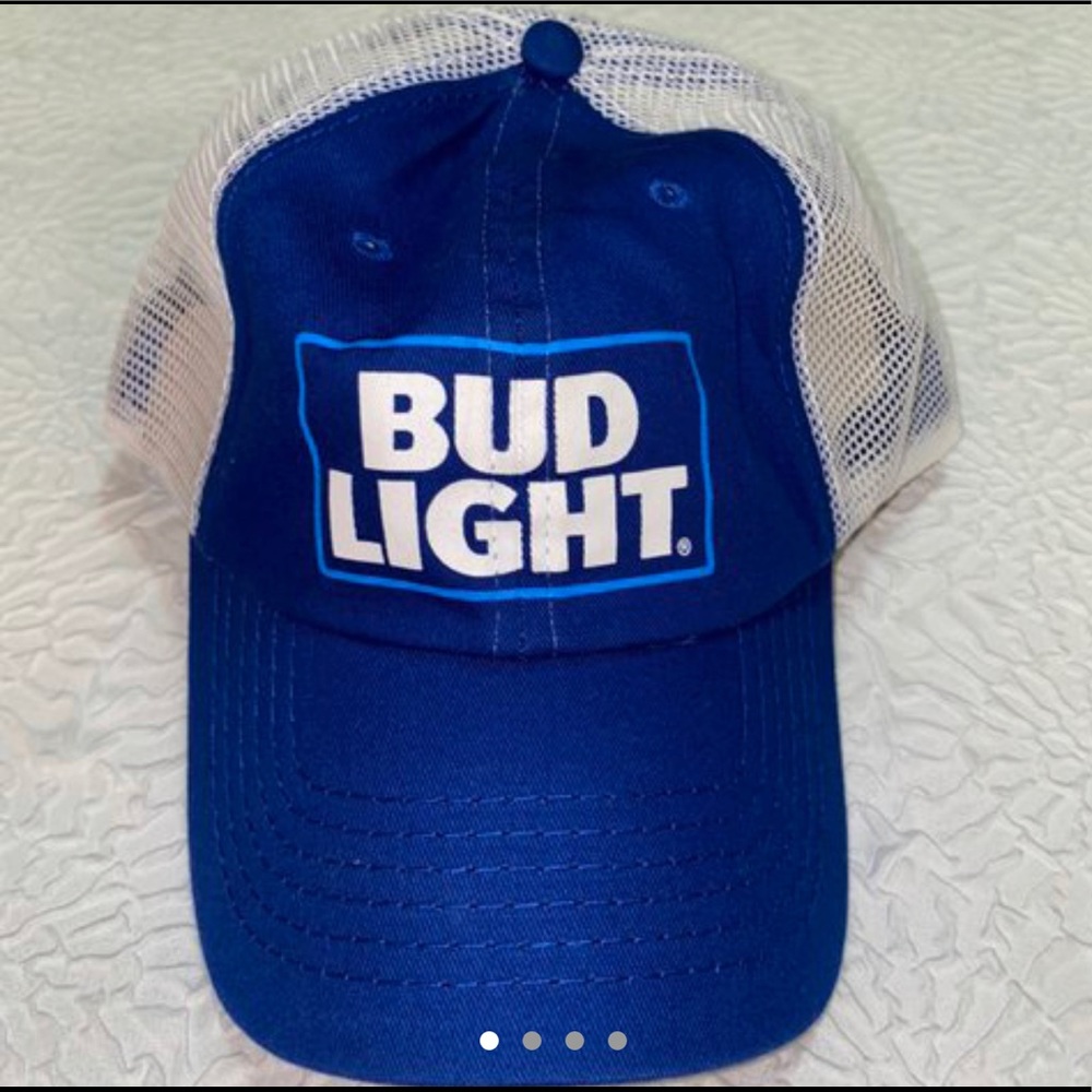 Bud light Mesh SnapBack Trucker Hat